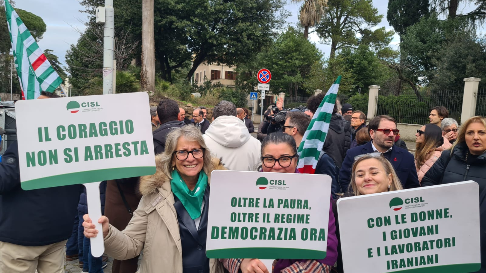Iran: anche la Cisl Parma Piacenza in piazza a Roma «per i diritti e la libertà»